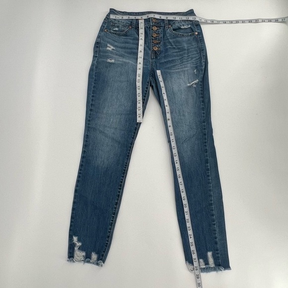 Rewash Distressed Rough Hem Skinny Jeans Size 27 Women’s - Picture 4 of 4